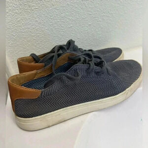 Lucky brand sneakers